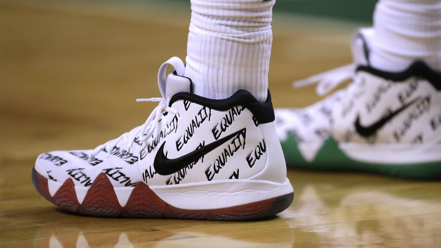 Nike bhm 218 new arrivals